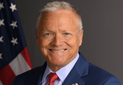 Ambasador USA Thomas Rose: „Przywrócić Polsce należny honor“